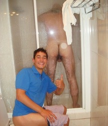 in two in the bathroom 5b687fea95eb2.jpg