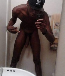 selfies black-latino 5b692ef6662a0.jpg