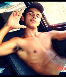 sensual chest 5b6930584381c.jpg
