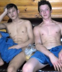 a day in the sauna 5b6a7b77d1b8e.jpg