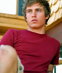 hot and beautiful guys 5b70456e9176a.png