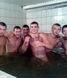 in the pool naked with friends 5b70468e2ffee.jpg