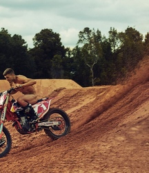 the sport is naked 5b71b673a42ee.jpg