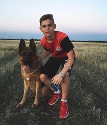 everyone has his puppy 5b732f986d6bc.jpg