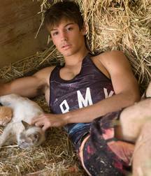 everyone has his puppy 5b732fb9b5c64.jpg