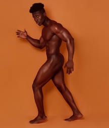 black models 5b75ce070ec71.jpg
