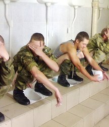 in Russian barracks 5b771c6ce3577.jpg