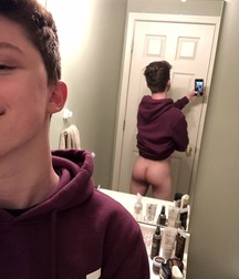 selfies boys 5b7ae8ff82a93.jpg