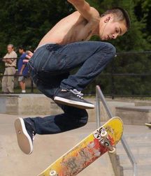  skateboard 5b7dacb105def.jpg