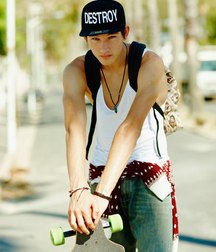  skateboard 5b7dacb863bc5.jpg