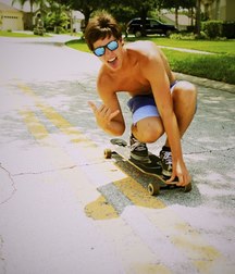  skateboard 5b7daccb72bd9.jpg