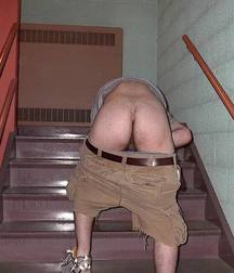 when the pants fall 5b7eb81b3f19c.jpg