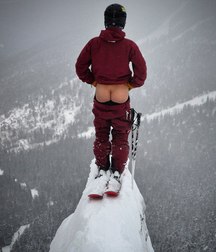 when the pants fall 5b7eb82a92e6f.jpg