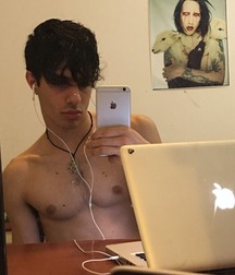 have fun with the computer 5b8064b4a767c.jpg