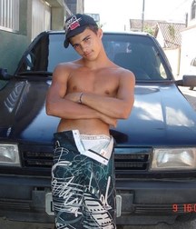 South American boys 5b85822b114e8.jpg
