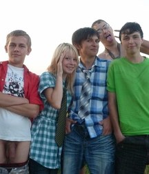 guys who pretend to be gay 5b97c9b9bde4b.jpg