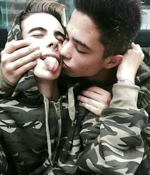 tenderness between boys 5b9bb902775b1.jpg