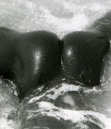 ancient photographs of the uncle 5b9d1ba82333b.jpg