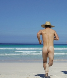 run naked in freedom 5ba01ff480368.jpg