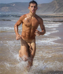 run naked in freedom 5ba0200994ea9.jpg