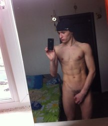 selfies, but with modesty 5ba10fa2d942b.jpg