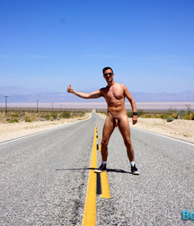 hitchhike 5ba2acb157dc3.jpg