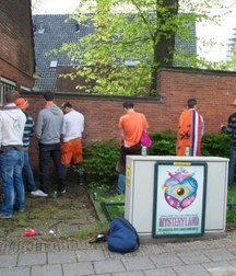 the boys pee in a group 5ba4f1c701ded.jpg