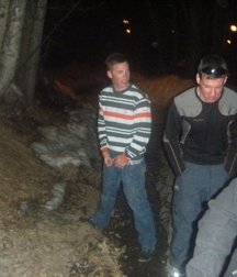 the boys pee in a group 5ba4f1c822e67.jpg