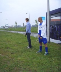 the boys pee in a group 5ba4f1d0781ff.jpg