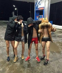Straight Boys (funny)  5ba5e62e7a0fb.jpg