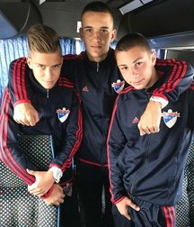three straight friends 