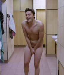 caught naked 5ba79db12e0d8.jpg