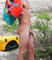 nudists on the beach 5ba9052247c7f.jpg