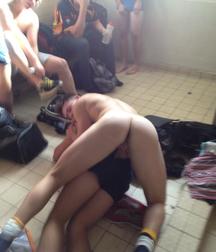 Straight in the locker room  5bafc755921f5.jpg