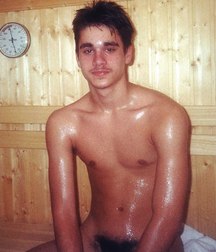 Straight Boys in sauna 5bb1172a55461.jpg