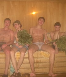 Straight Boys in sauna 5bb1172e4f564.jpg