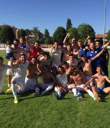 soccer teams are sexy 5bbbc6fbe28b3.jpg