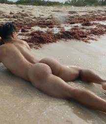 caressed by the waves of the sea 5bbbc7a38625c.jpg