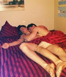 lying with his lover 5bbbc89c08232.jpg