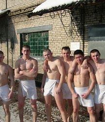 friendly Russian military cadets 5bbd1e7b47794.jpg