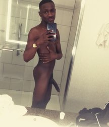 black  boys selfies 5bc0c342d5322.jpg
