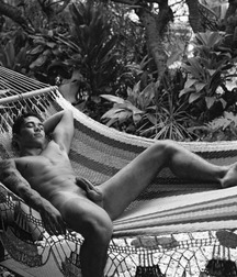naked on the hammock 5bc5f02861ba2.jpg