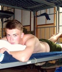 the sensuality of Russian soldiers 5bcc12943356c.jpg