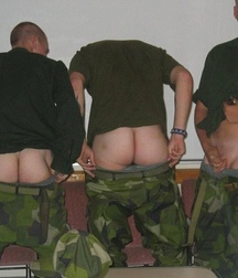 the sensuality of Russian soldiers 5bcc12955211b.jpg