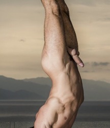 naked and upside-down 5bcf8cce87ac0.jpg