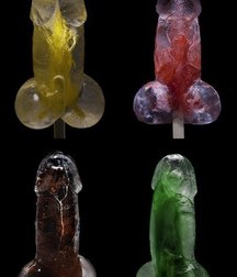 strange objects 5bd0a644cc725.jpg