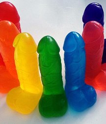 strange objects 5bd0a64d0cd92.jpg