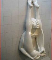 strange objects 5bd0a658dfc7b.jpg