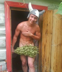 today I go to the sauna 5bd0a73615505.jpg