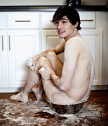 ridicule the nude 5bd3112db9417.jpg